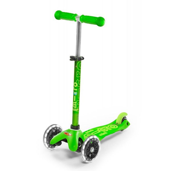 Patinete eléctrico infantil con luces LED color verde